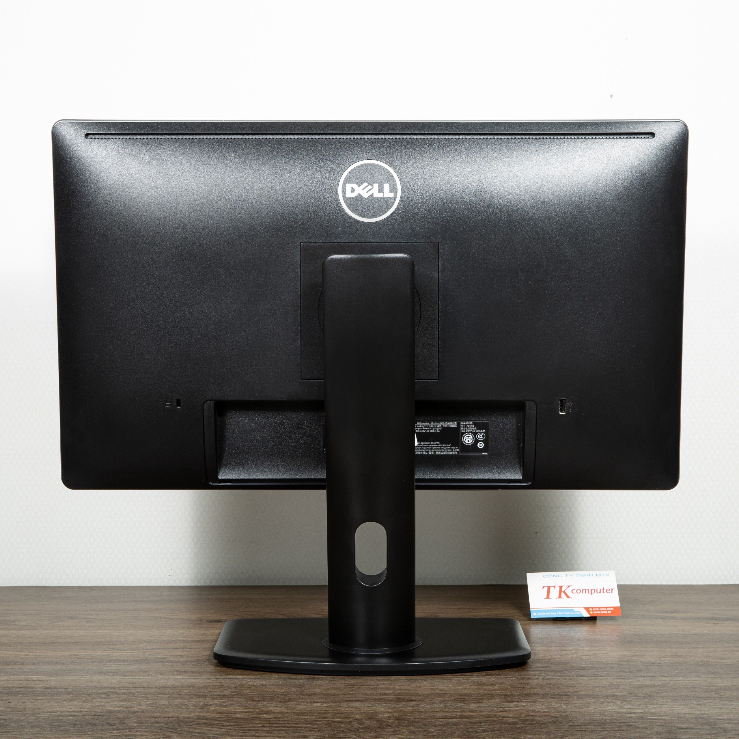 Dell P2415Q 23.8インチ ブラック 4K 60Hz 決まら モニター